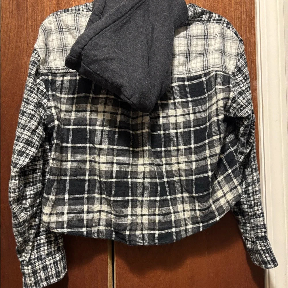Women's American Eagle plaid button down jacket